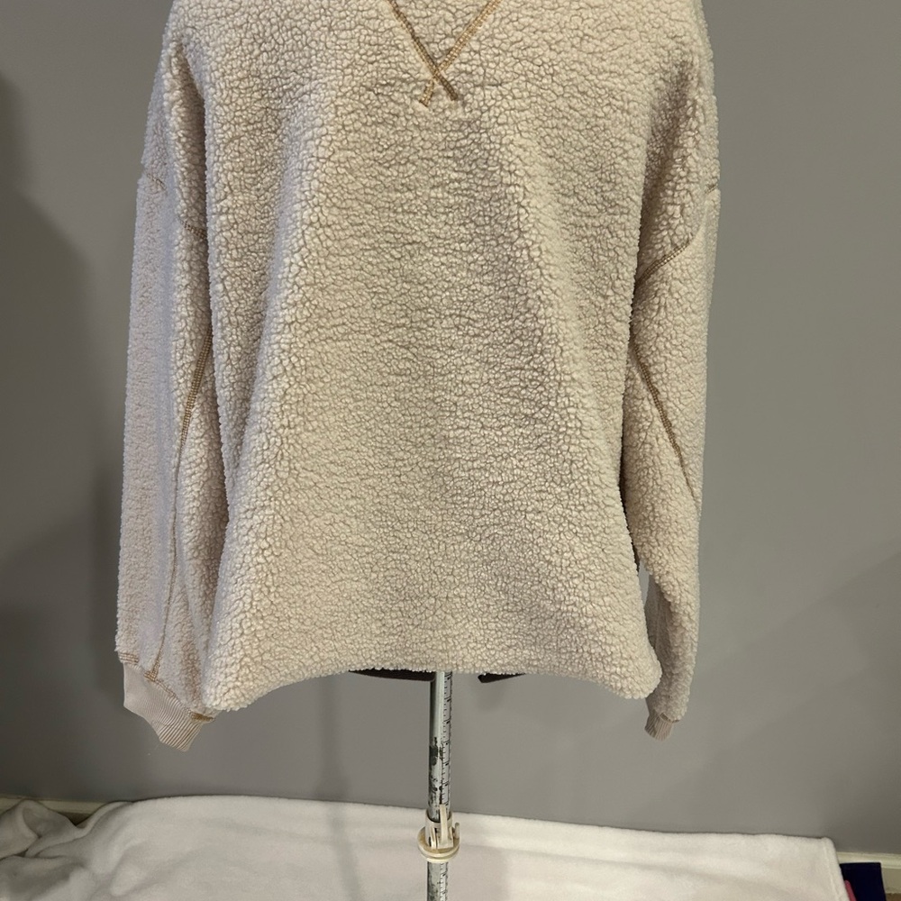 American Eagle Cozy Cream Women Sweater